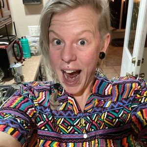 Meet your Posher, Courtney